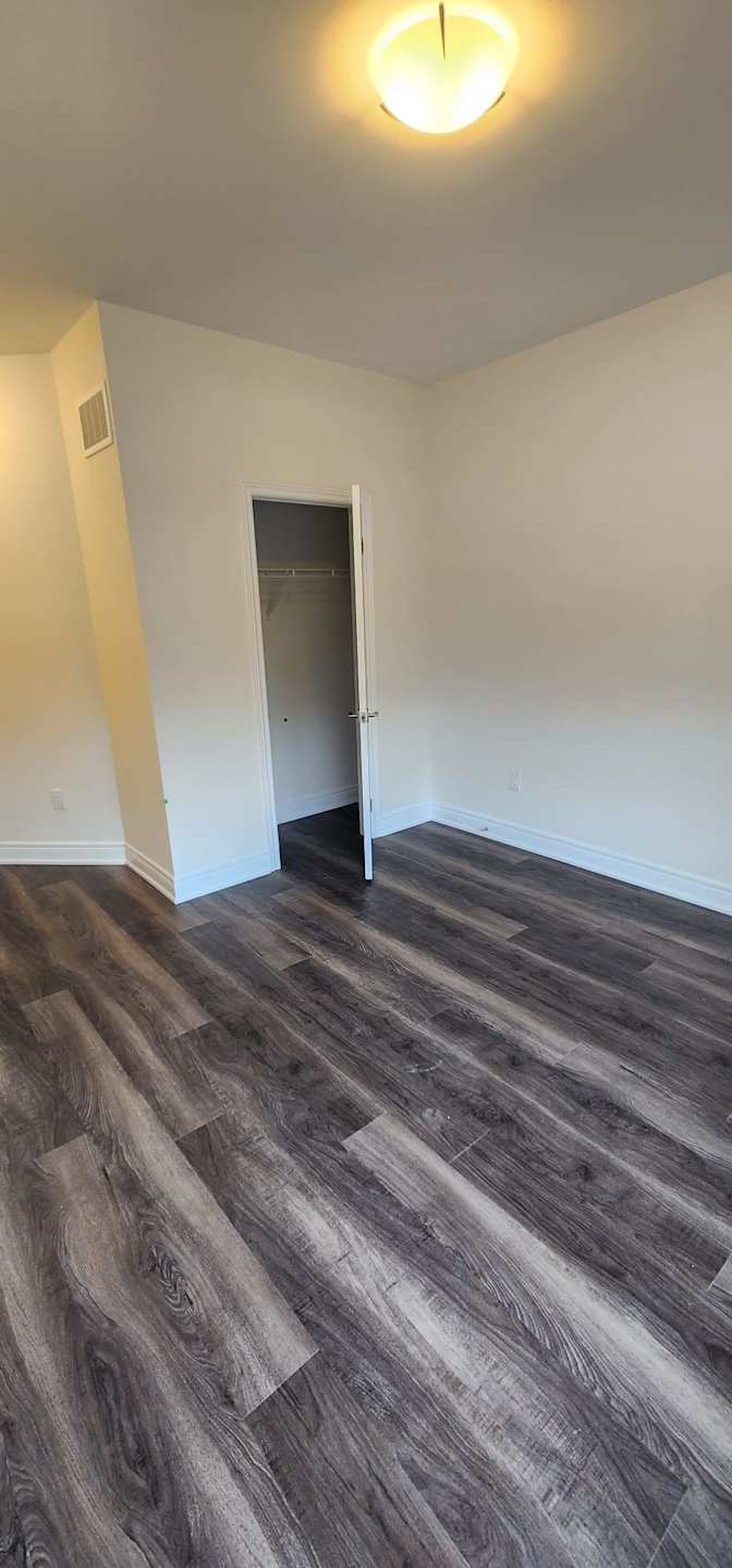 Moh's room