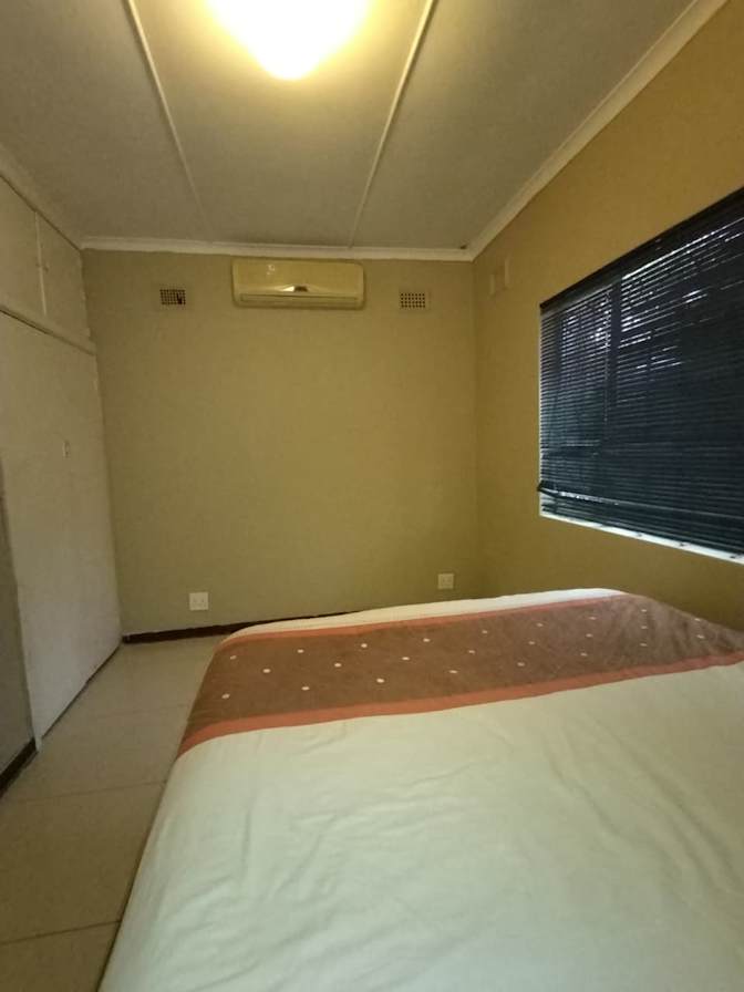 Sibonile's room