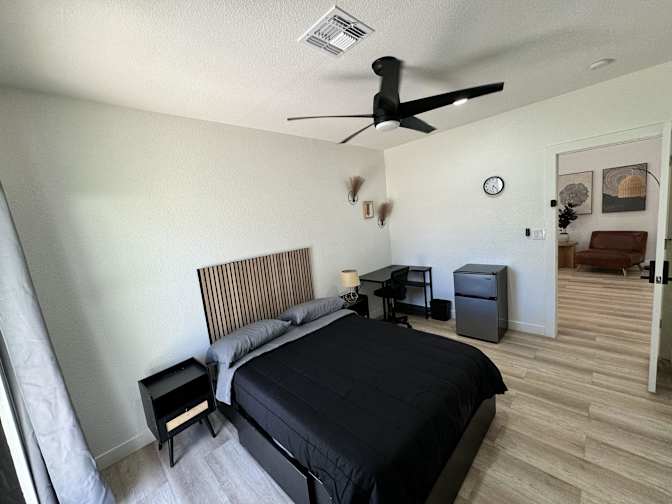 PadSplit's room