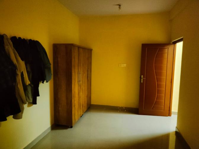Suresh's room