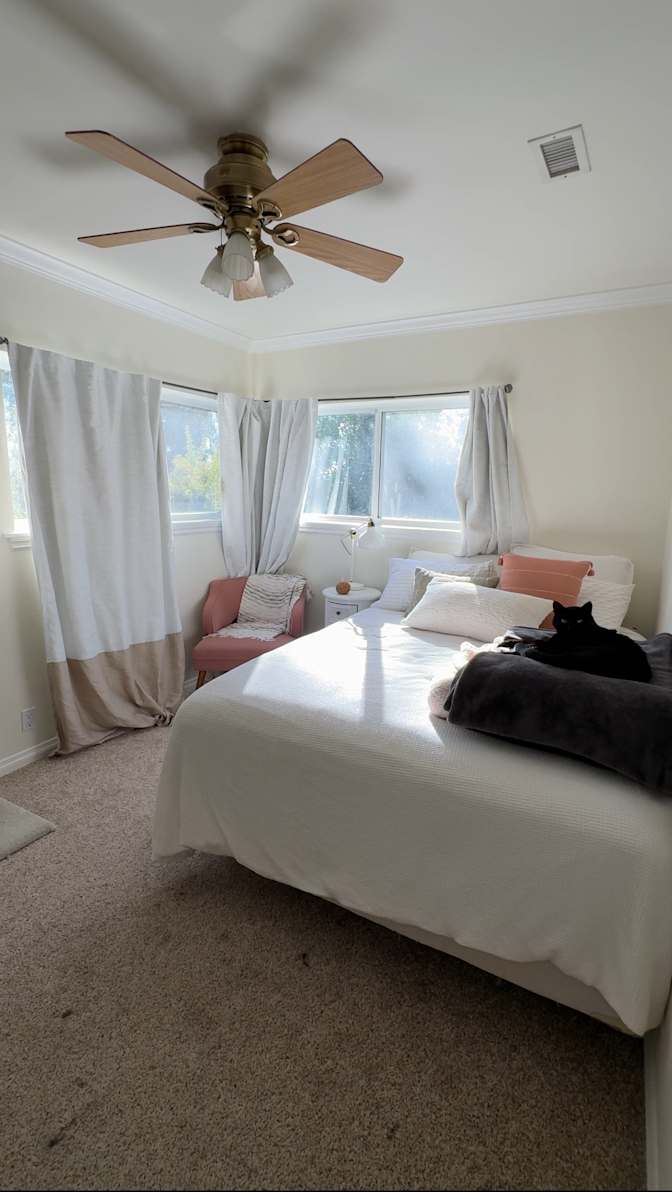 Lauren's room
