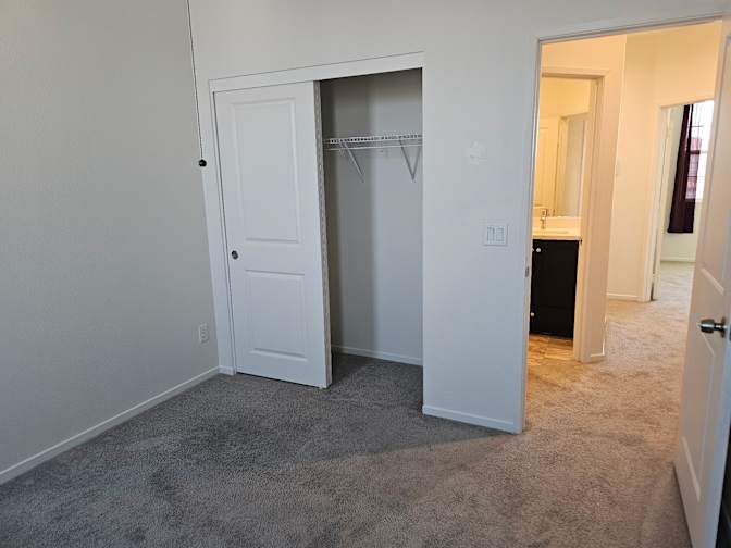 Elssy's room