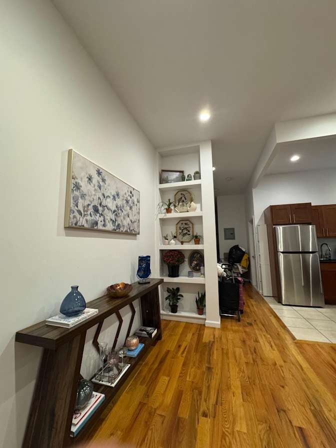 Andréa Maria's room
