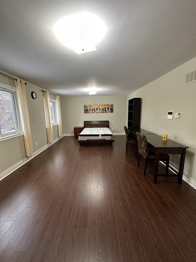 Gloria's room