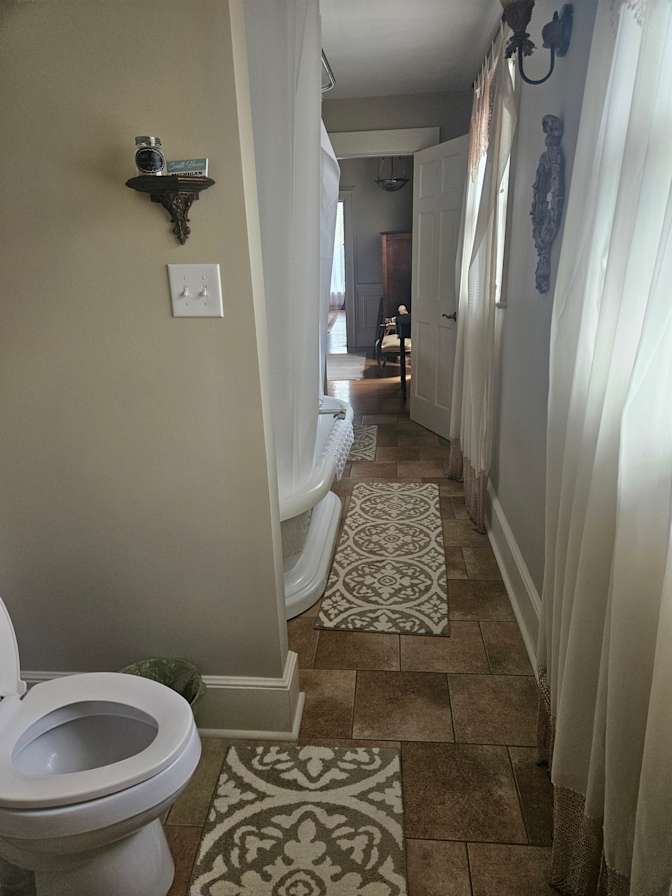 Scott Anderson's room