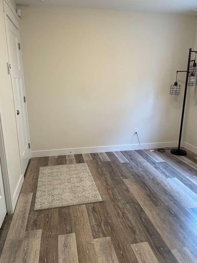Vicki's room