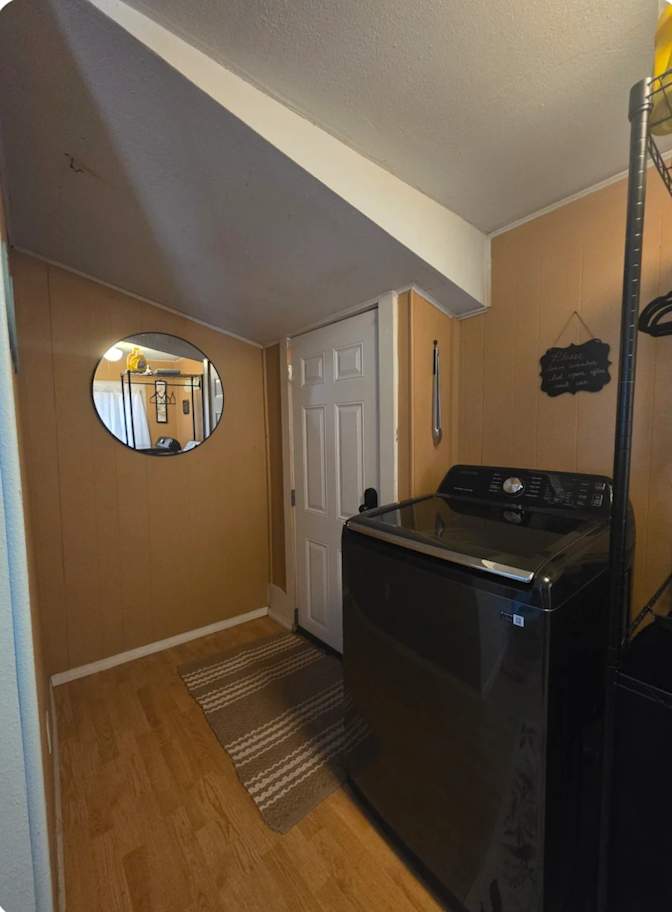 April Kathleen Hille's room