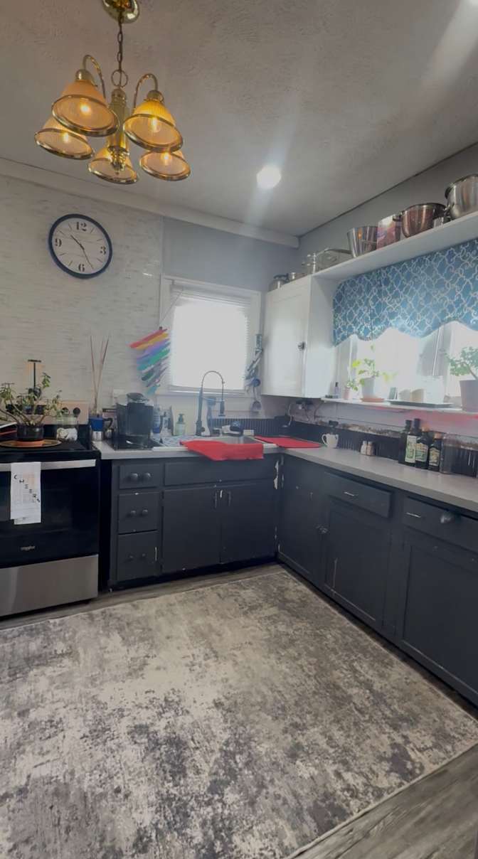 Alex Villasuso's room