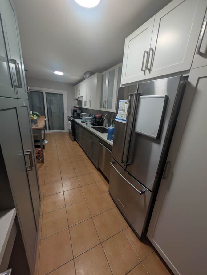 Eylul Barut's room