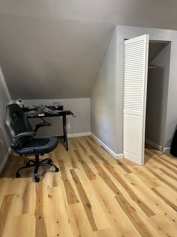 Ron's room