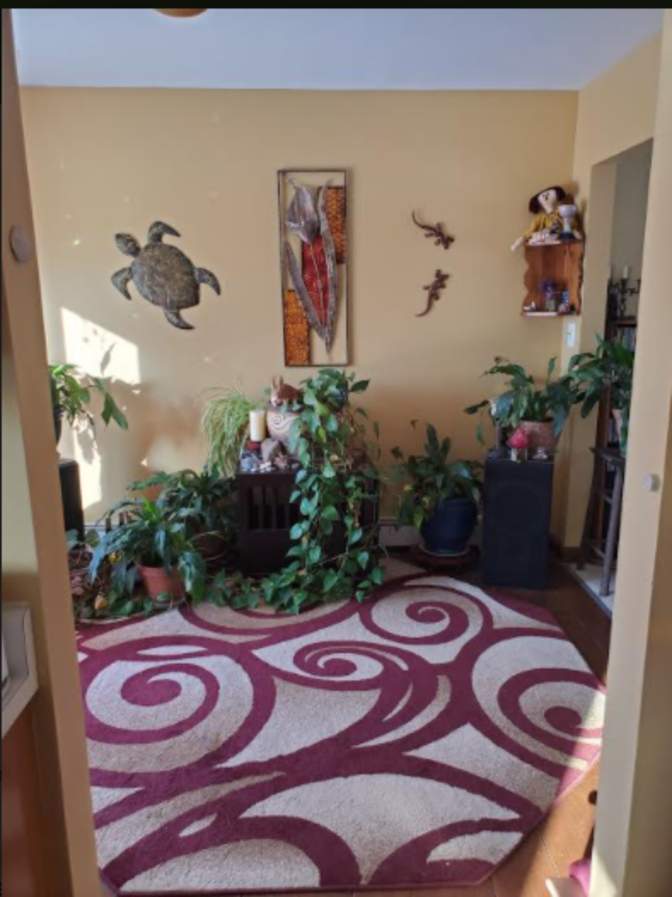Phyllis's room