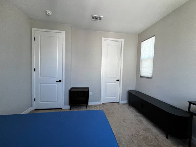 Nic's room