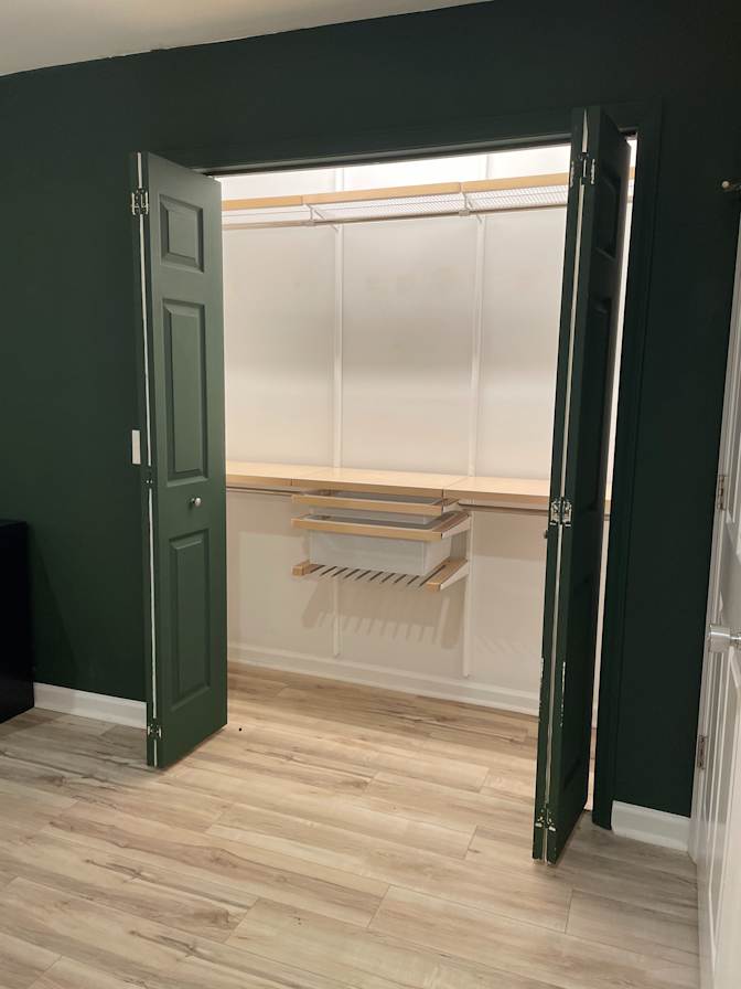 Alcove Rooms's room