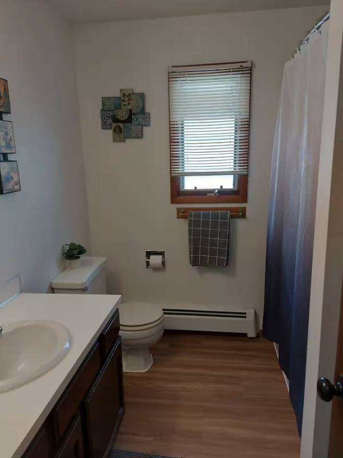 Cindy's room