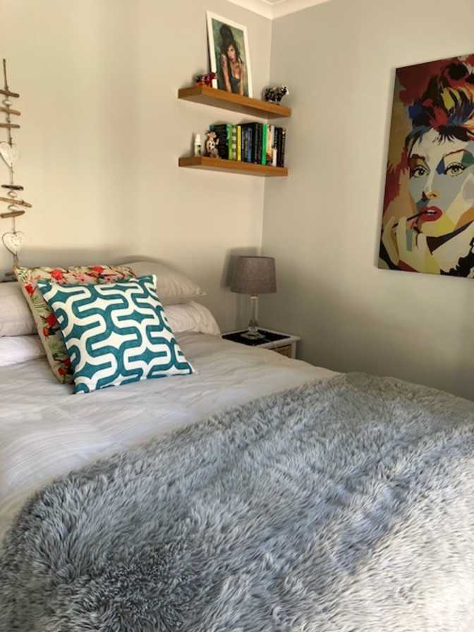 lou's room