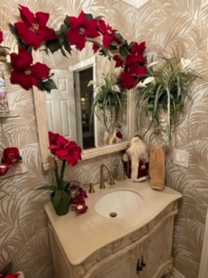 Jennifer's room
