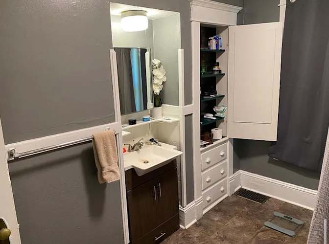 Niani Buchanan's room