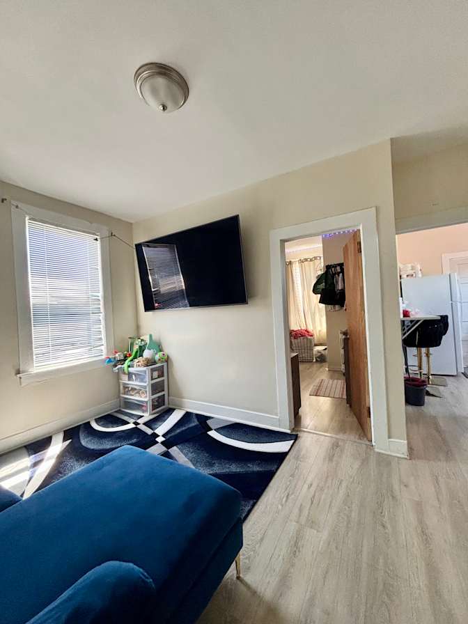 Kerry-Ann Lawson's room