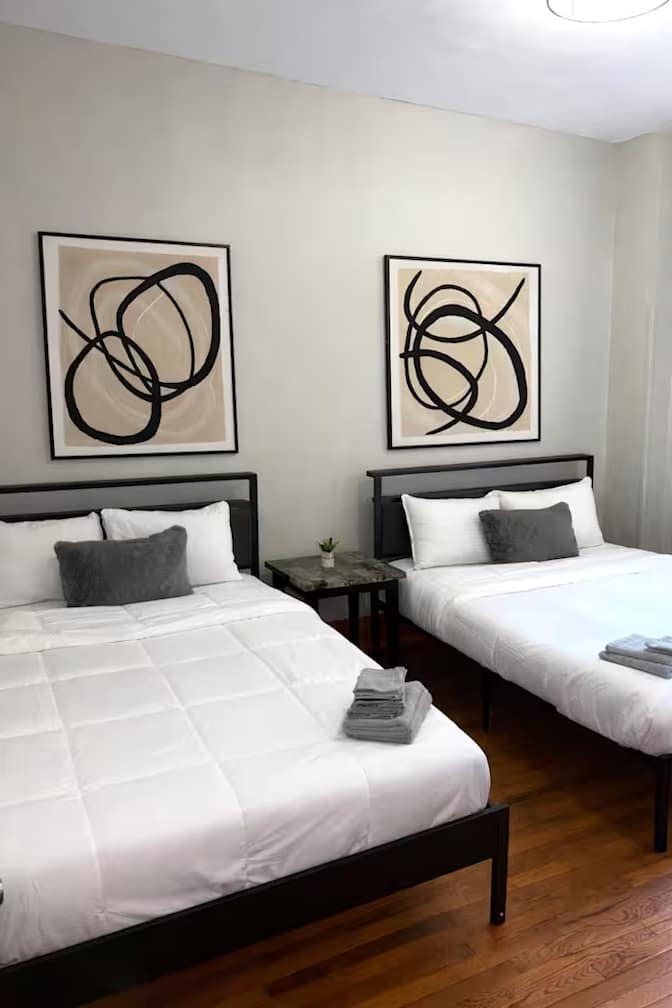 Sam's Company Holdings's room