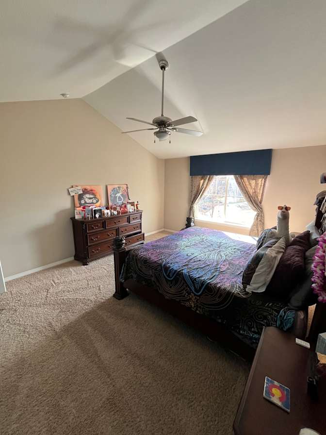 Tate's room