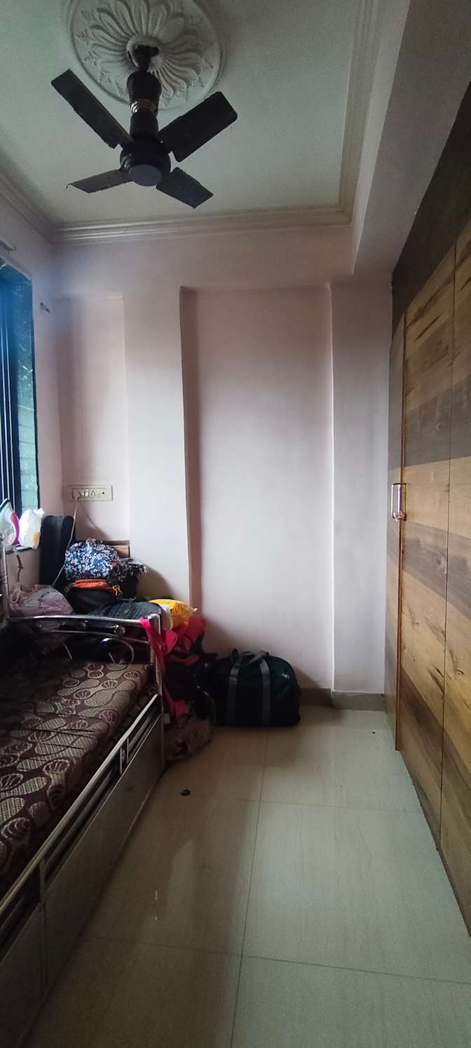 Sara's room