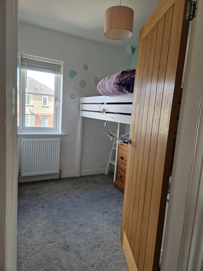 Jeanneil's room