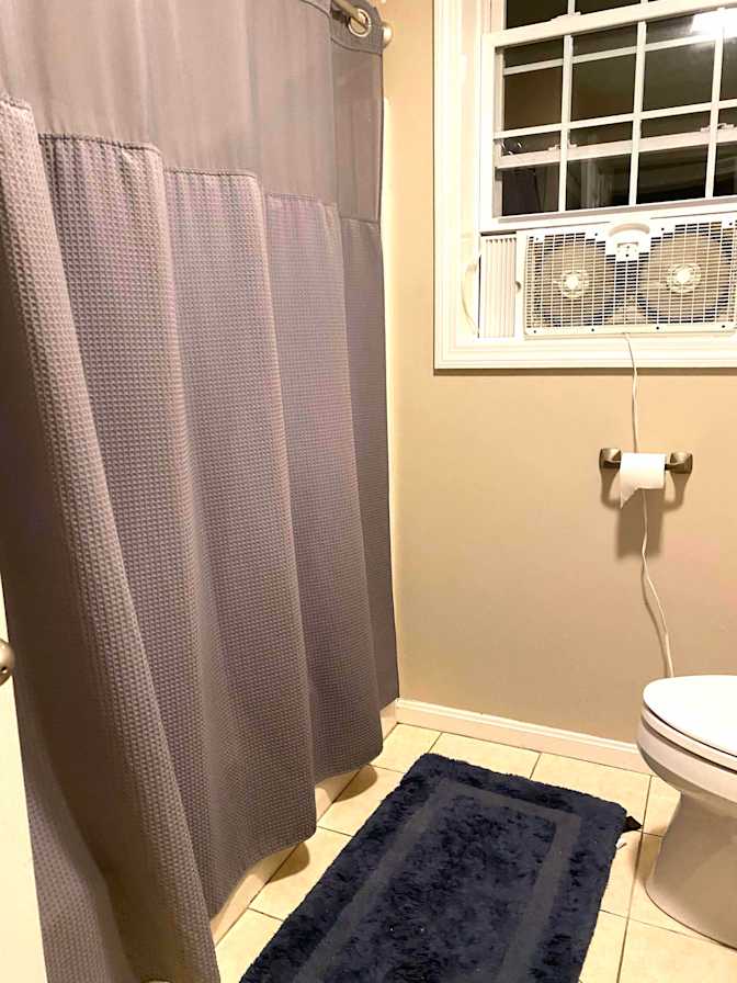 Carolina's room