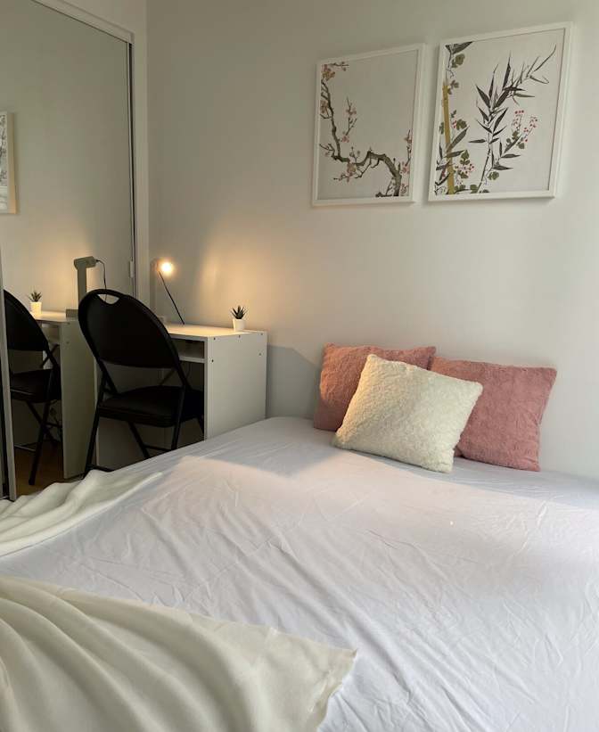 Van House's room