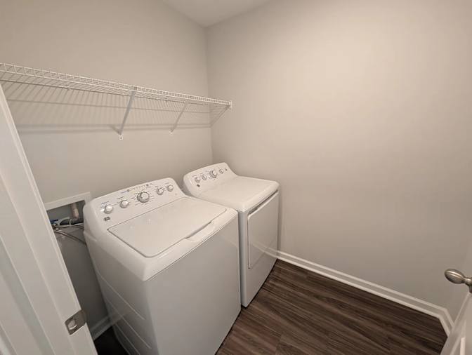 Alcove Rooms's room