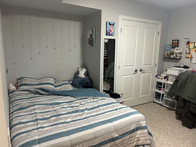 J's room