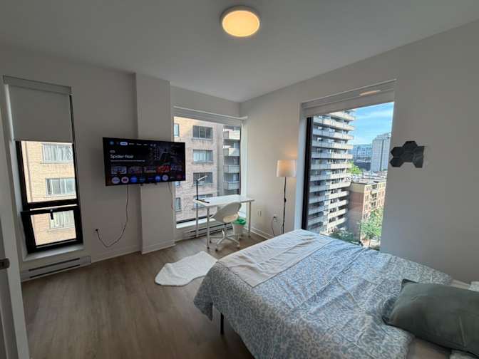 Samuel's room