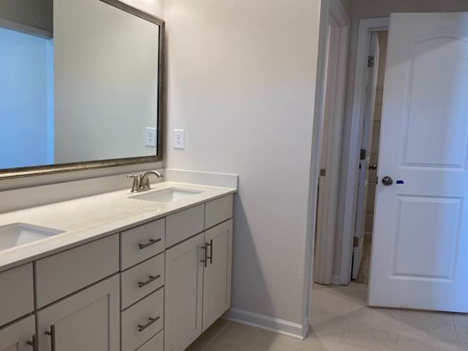 Alcove Rooms's room