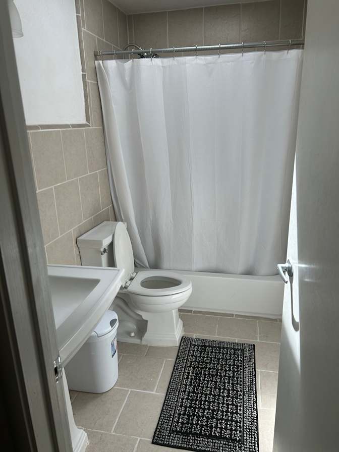 Colin T Owens's room