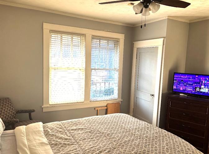 Gwen's room