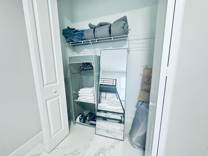 Sara's room