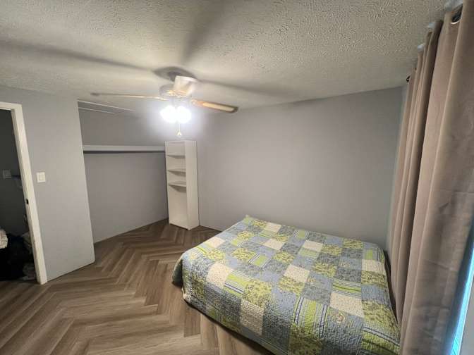 Darren's room
