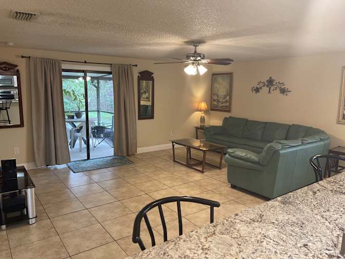 Jason Bryan, Realtor's room