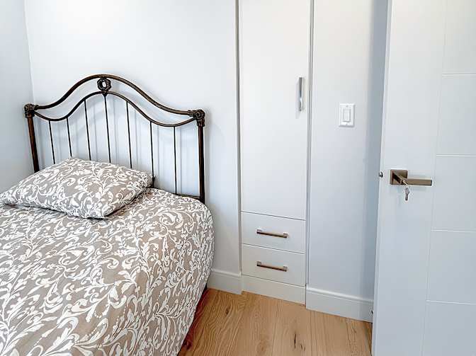 Shirin's room