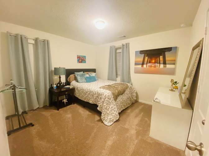 Taylor's room