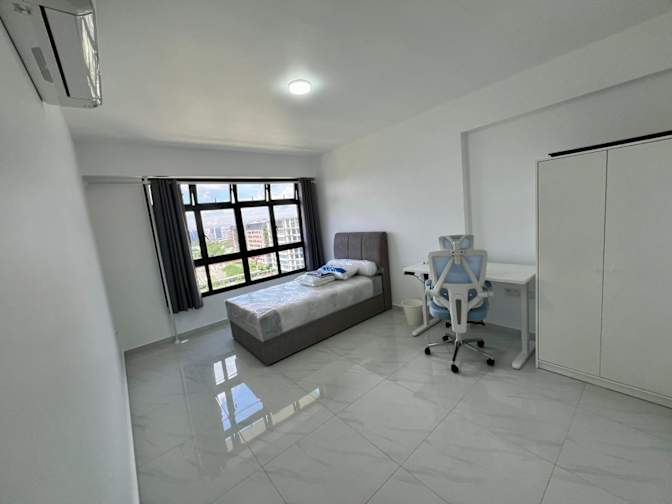 Eric's room