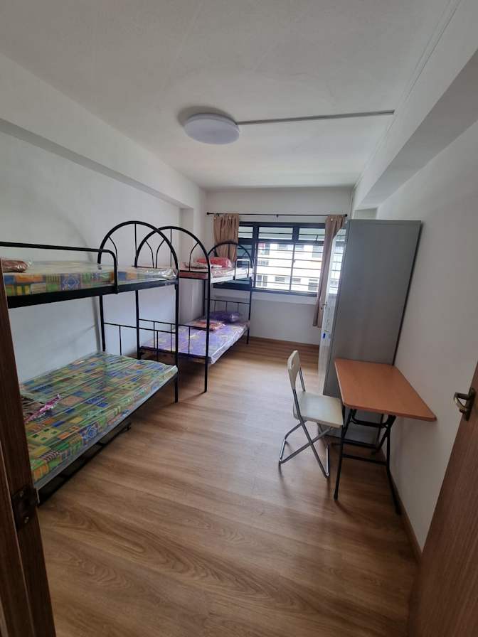 ava's room