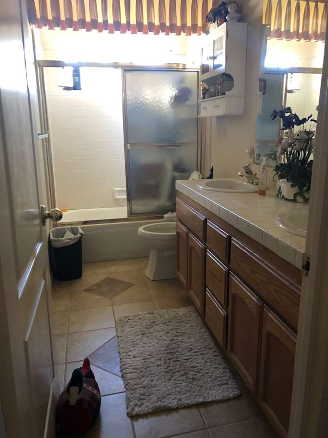 olivia's room