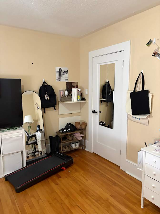 Makayla Hanke's room