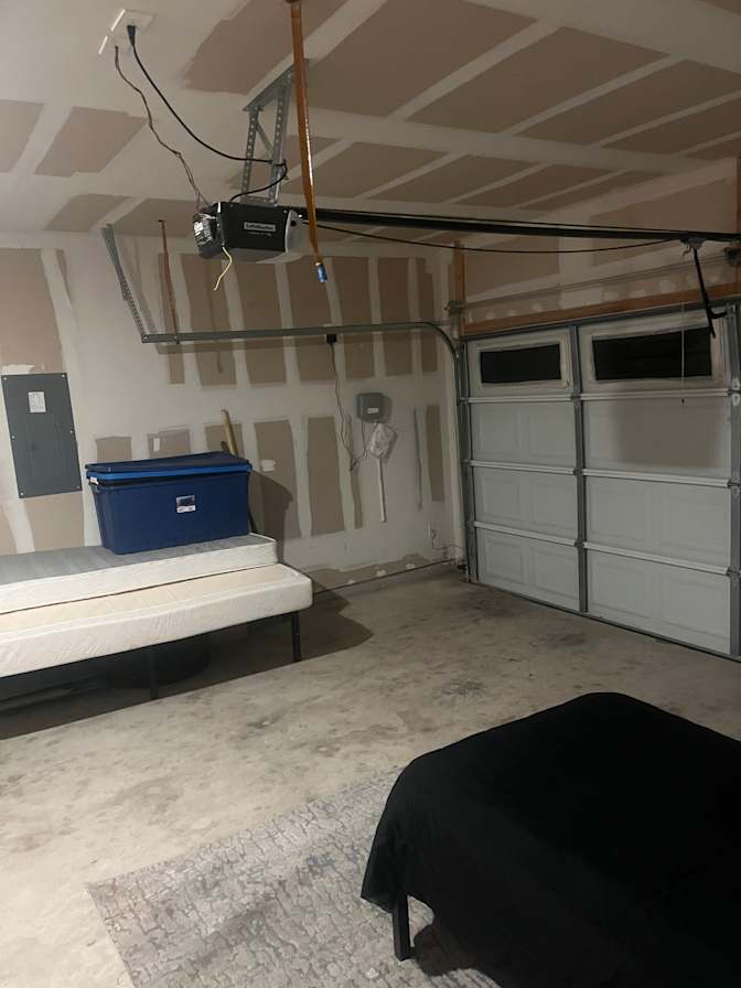 Renold's room