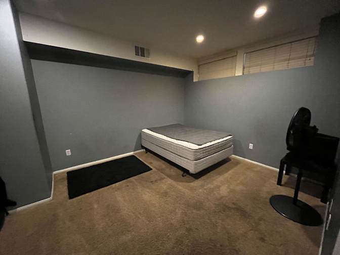 Warren's room
