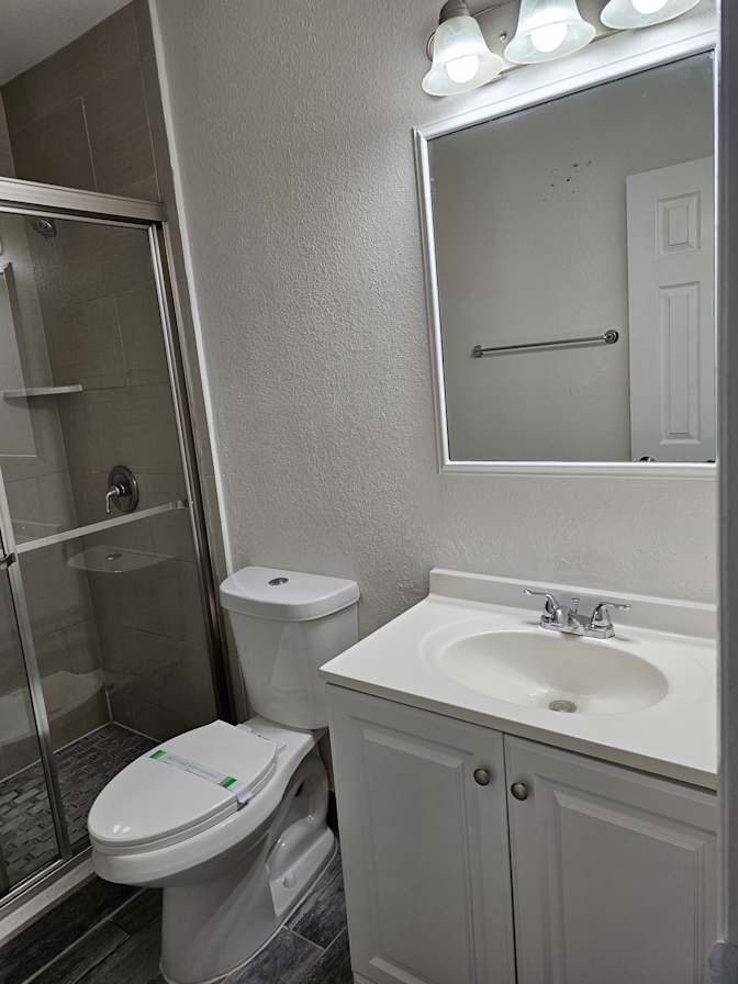 Caroline B's room