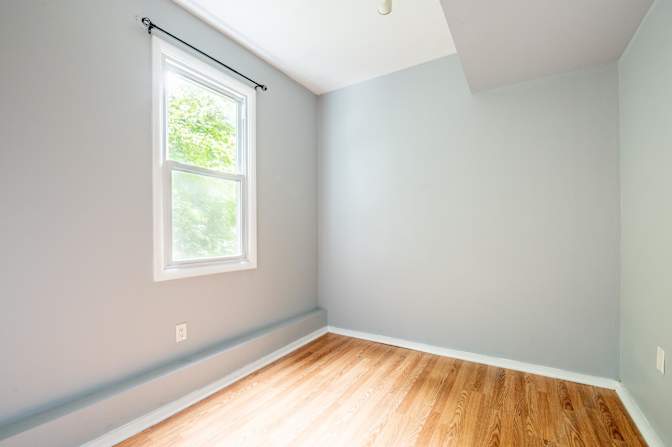 Sam June's room