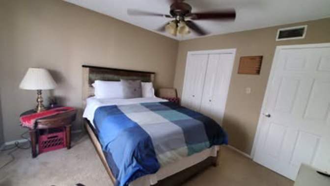 DerJane's room