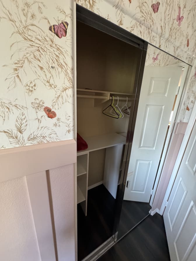 Dulce's room
