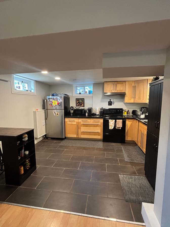 Southampton Drive SW - Photo 16